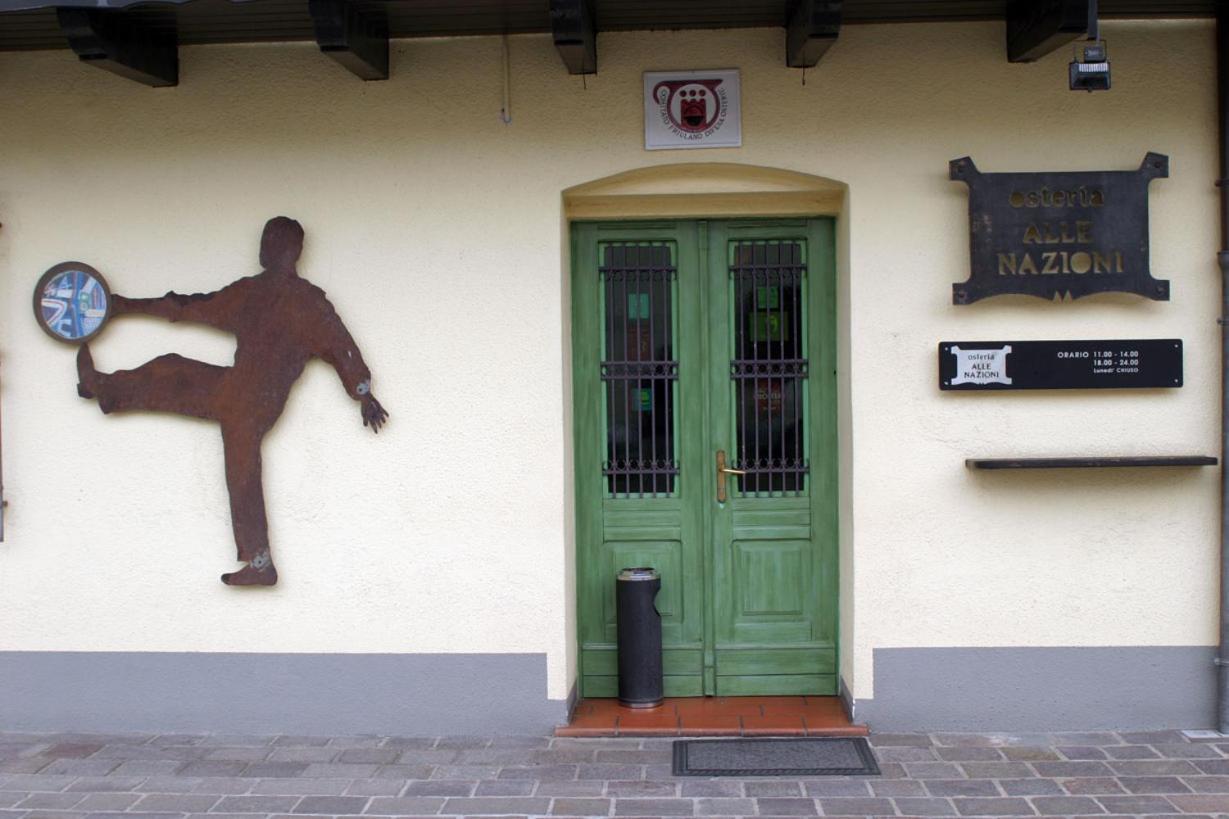 Hotel La Primula San Quirino エクステリア 写真