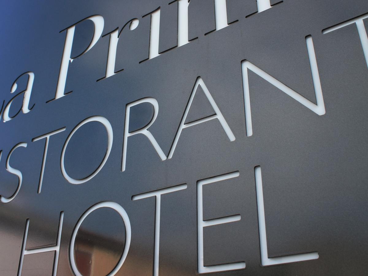 Hotel La Primula San Quirino エクステリア 写真